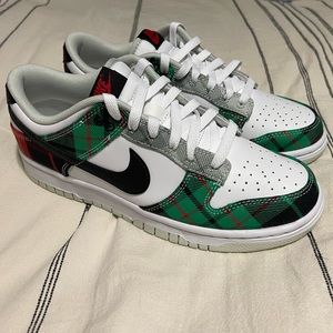New Nike Dunk Low Men Size 6.5 'Tartan Plaid' (DV0827-100)
